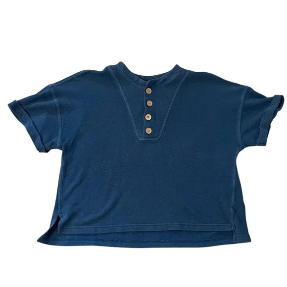 Universal Thread Women’s Short Sleeve French Terry Henley Top, Blue Size Small - Picture 6 of 10